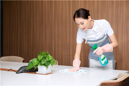 有洁癖的女人很难相处