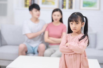 超级爱说话的孩子心理