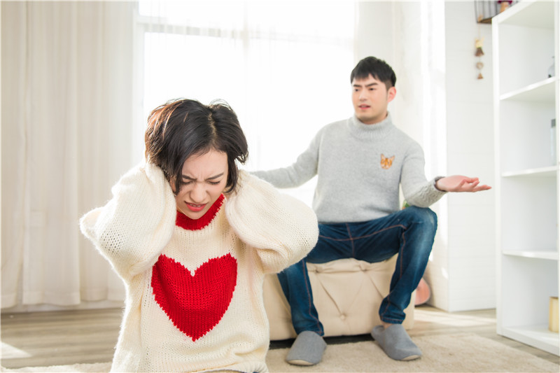 老婆和前男友联系我该怎么办