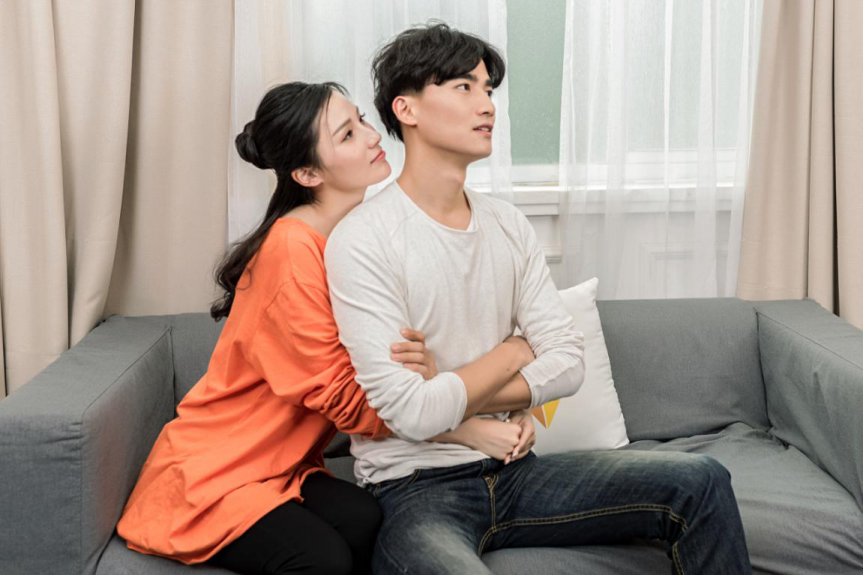 怎么逗男朋友开心？教你逗男朋友的几个小套路！
