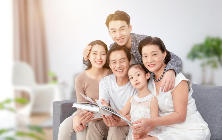 父母反对的感情是该争取还是放弃？