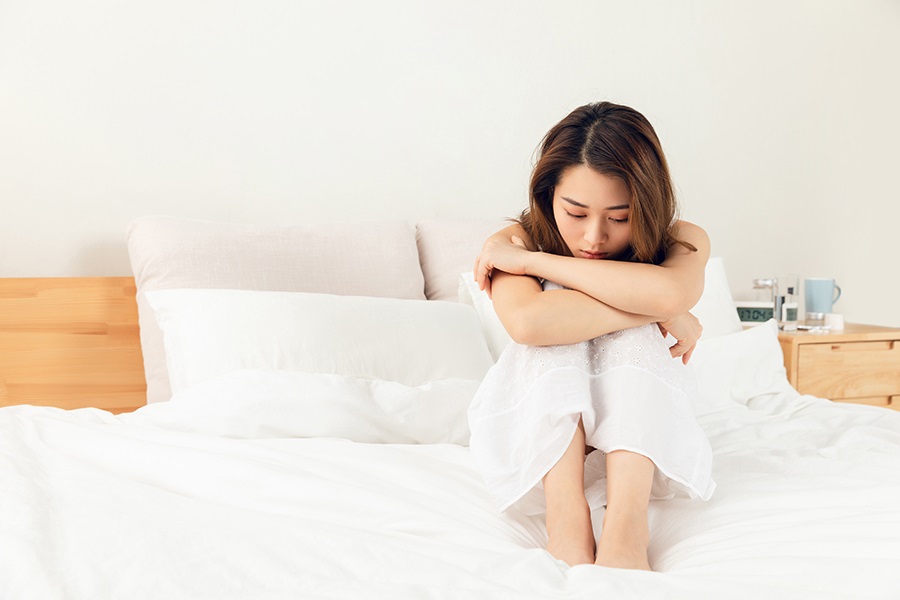 恋爱困扰：晚回消息五分钟遭到女友猜忌，女生太敏感是什么体验？