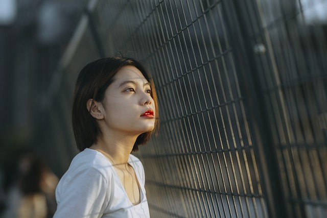 他会愿意为了我感动母亲吗？
