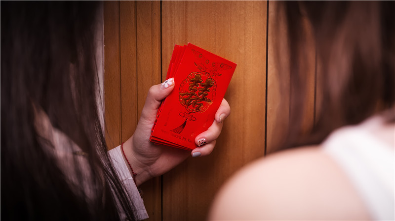 大学同学结婚随多少份子钱